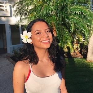 Meet your Posher, Karla